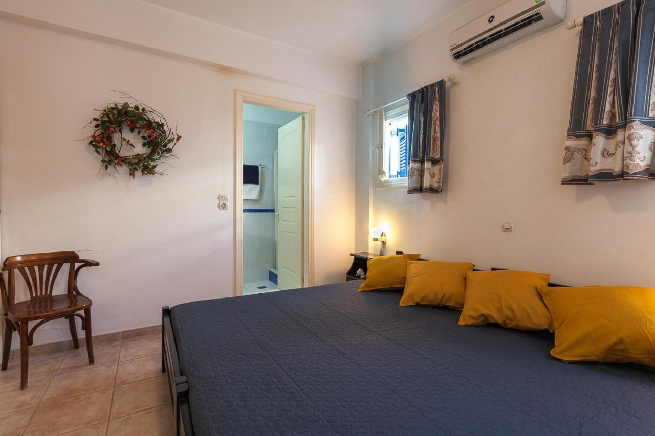 Thanos Luxury Apartment In Spetses Exterior photo